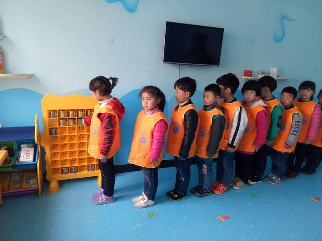 多彩有趣的幼儿园生活--走进洛宁翔梧路幼儿园