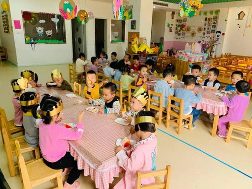 萌娃入园初体验 快乐成长每一天 浉河区幼儿园新生入园